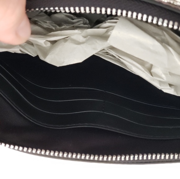 COACH LARGE WRISTLET 25 THORN ROSES PRINT F78035 - Picture 4 of 6